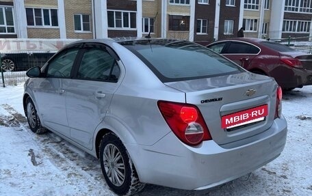 Chevrolet Aveo III, 2014 год, 635 000 рублей, 4 фотография