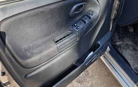 Suzuki Grand Vitara, 2004 год, 510 000 рублей, 9 фотография