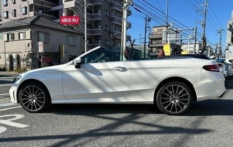 Mercedes-Benz C-Класс, 2018 год, 1 950 007 рублей, 8 фотография