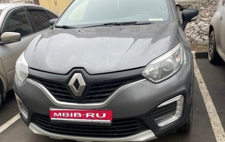 Renault Kaptur I рестайлинг, 2016 год, 1 000 000 рублей, 1 фотография