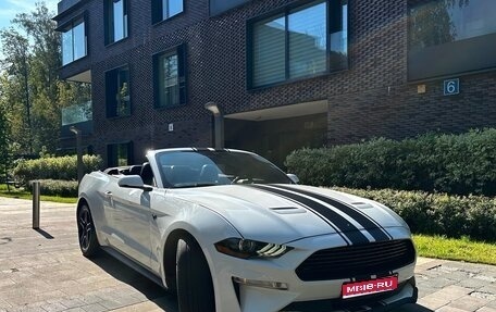 Ford Mustang VI рестайлинг, 2018 год, 3 300 000 рублей, 1 фотография