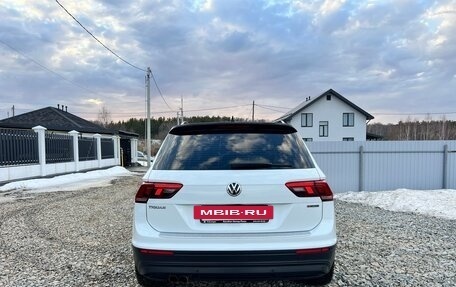 Volkswagen Tiguan II, 2020 год, 2 500 000 рублей, 4 фотография