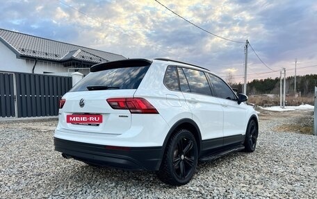 Volkswagen Tiguan II, 2020 год, 2 500 000 рублей, 5 фотография