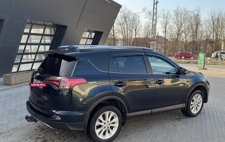 Toyota RAV4, 2018 год, 2 900 000 рублей, 7 фотография