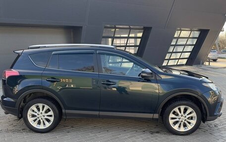 Toyota RAV4, 2018 год, 2 900 000 рублей, 8 фотография