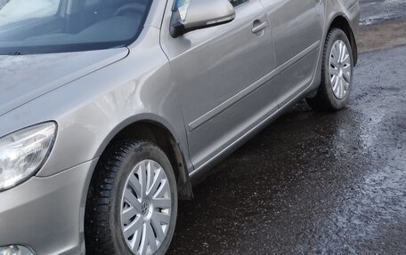 Skoda Octavia, 2010 год, 800 000 рублей, 2 фотография