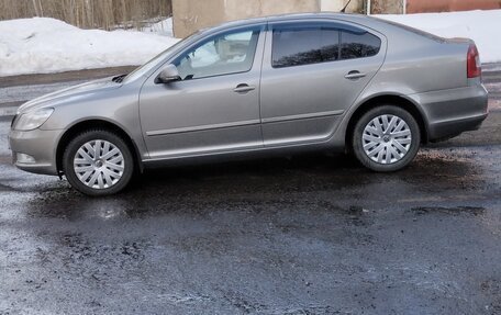 Skoda Octavia, 2010 год, 800 000 рублей, 3 фотография