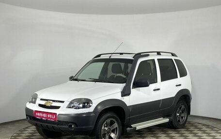 Chevrolet Niva I рестайлинг, 2019 год, 875 000 рублей, 1 фотография
