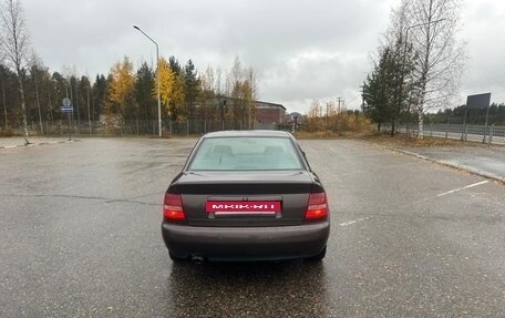 Audi A4, 1997 год, 330 000 рублей, 5 фотография