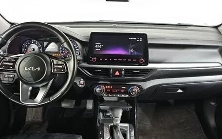 KIA K3, 2021 год, 1 332 000 рублей, 9 фотография