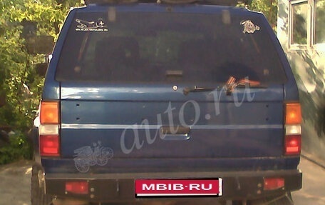 Nissan Terrano II рестайлинг, 1990 год, 350 000 рублей, 2 фотография