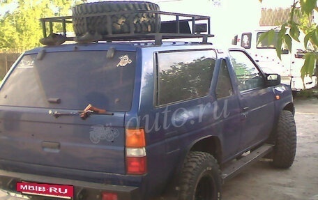 Nissan Terrano II рестайлинг, 1990 год, 350 000 рублей, 4 фотография