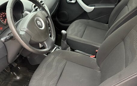 Renault Sandero I, 2014 год, 740 000 рублей, 7 фотография