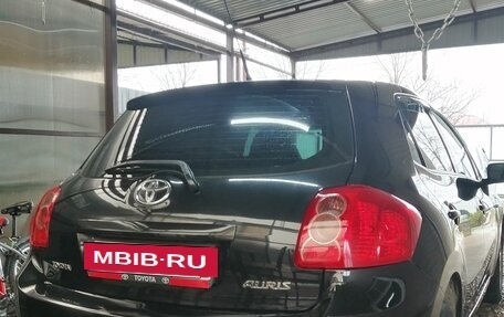 Toyota Auris II, 2008 год, 750 000 рублей, 4 фотография