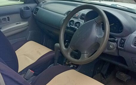 Nissan March II, 2001 год, 225 000 рублей, 5 фотография