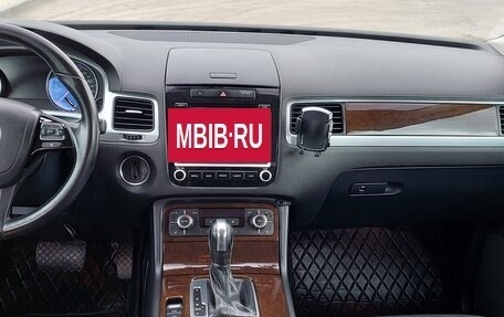 Volkswagen Touareg III, 2013 год, 2 150 000 рублей, 16 фотография