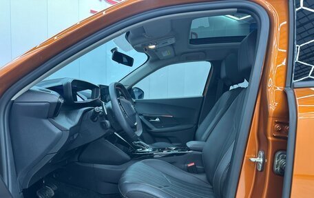 Peugeot 2008 II, 2021 год, 1 380 000 рублей, 7 фотография