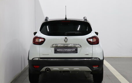 Renault Kaptur I рестайлинг, 2018 год, 1 696 000 рублей, 4 фотография