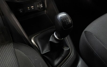 Hyundai Solaris II рестайлинг, 2017 год, 1 250 000 рублей, 11 фотография