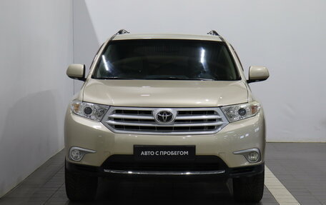 Toyota Highlander III, 2011 год, 1 814 000 рублей, 2 фотография