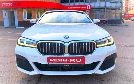 BMW 5 серия, 2021 год, 4 520 000 рублей, 2 фотография