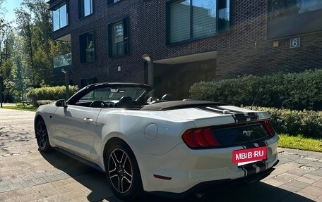 Ford Mustang VI рестайлинг, 2018 год, 3 300 000 рублей, 5 фотография