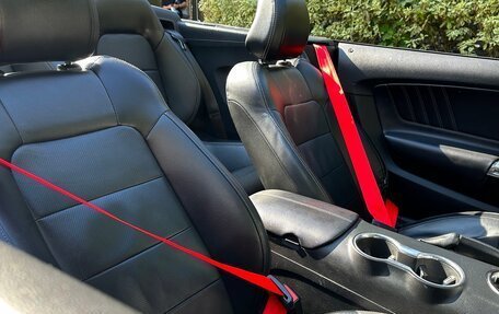 Ford Mustang VI рестайлинг, 2018 год, 3 300 000 рублей, 8 фотография