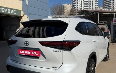 Toyota Highlander, 2025 год, 5 650 000 рублей, 7 фотография