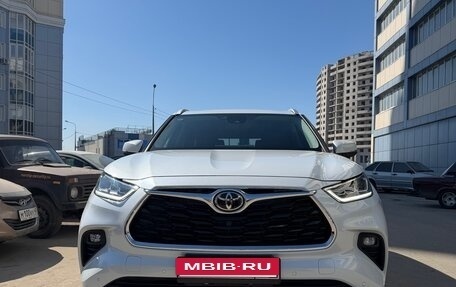 Toyota Highlander, 2025 год, 5 650 000 рублей, 2 фотография