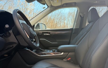 Toyota Highlander, 2025 год, 5 650 000 рублей, 12 фотография