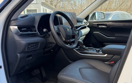 Toyota Highlander, 2025 год, 5 650 000 рублей, 11 фотография