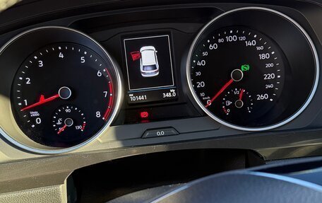 Volkswagen Tiguan II, 2017 год, 2 390 000 рублей, 5 фотография