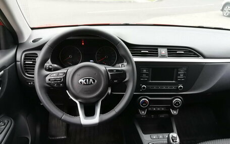 KIA Rio IV, 2020 год, 1 300 000 рублей, 5 фотография