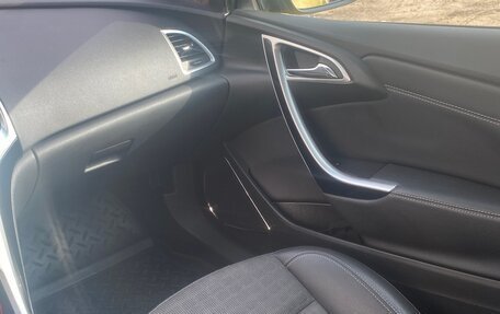 Opel Astra J, 2012 год, 930 000 рублей, 17 фотография