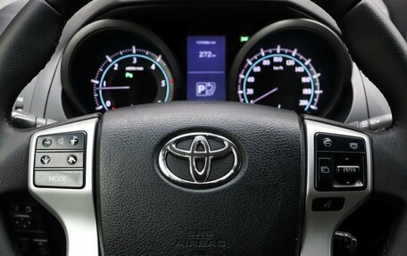 Toyota Land Cruiser Prado 150 рестайлинг 2, 2011 год, 2 769 000 рублей, 11 фотография