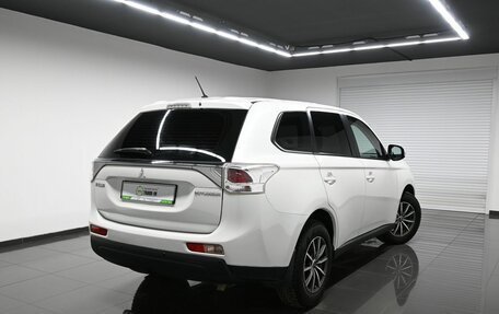 Mitsubishi Outlander III рестайлинг 3, 2012 год, 1 295 000 рублей, 2 фотография