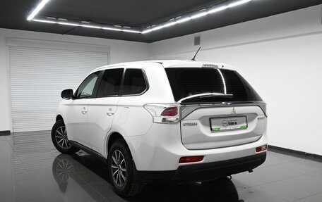 Mitsubishi Outlander III рестайлинг 3, 2012 год, 1 295 000 рублей, 6 фотография