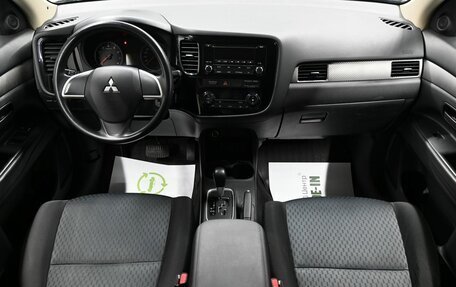 Mitsubishi Outlander III рестайлинг 3, 2012 год, 1 295 000 рублей, 11 фотография