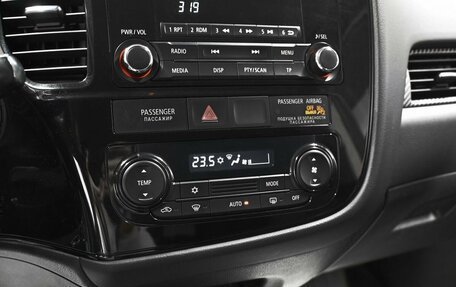 Mitsubishi Outlander III рестайлинг 3, 2012 год, 1 295 000 рублей, 16 фотография