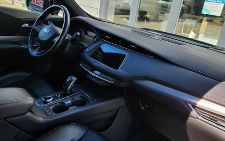 Cadillac XT4 I, 2019 год, 2 890 000 рублей, 26 фотография