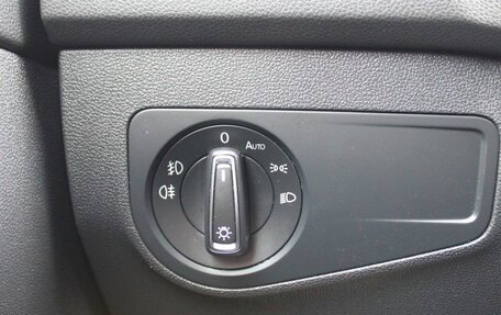 Volkswagen Tiguan II, 2017 год, 1 969 000 рублей, 11 фотография