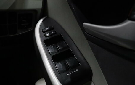 Toyota Prius, 2011 год, 1 045 000 рублей, 11 фотография