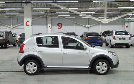 Renault Sandero I, 2013 год, 780 000 рублей, 5 фотография