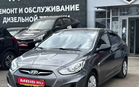 Hyundai Solaris II рестайлинг, 2013 год, 750 000 рублей, 3 фотография
