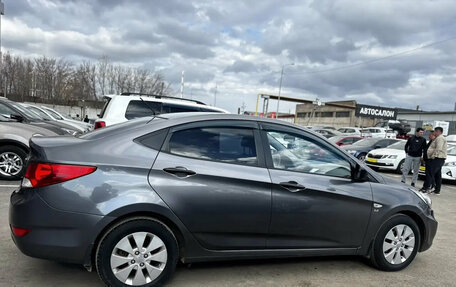 Hyundai Solaris II рестайлинг, 2013 год, 750 000 рублей, 8 фотография