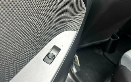 Hyundai Solaris II рестайлинг, 2013 год, 750 000 рублей, 19 фотография