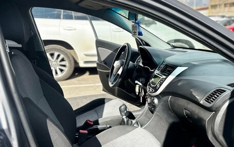 Hyundai Solaris II рестайлинг, 2013 год, 750 000 рублей, 26 фотография