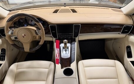Porsche Panamera II рестайлинг, 2011 год, 2 999 000 рублей, 22 фотография