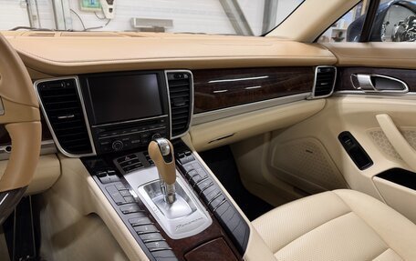 Porsche Panamera II рестайлинг, 2011 год, 2 999 000 рублей, 28 фотография