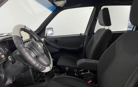 Chevrolet Niva I рестайлинг, 2019 год, 875 000 рублей, 4 фотография